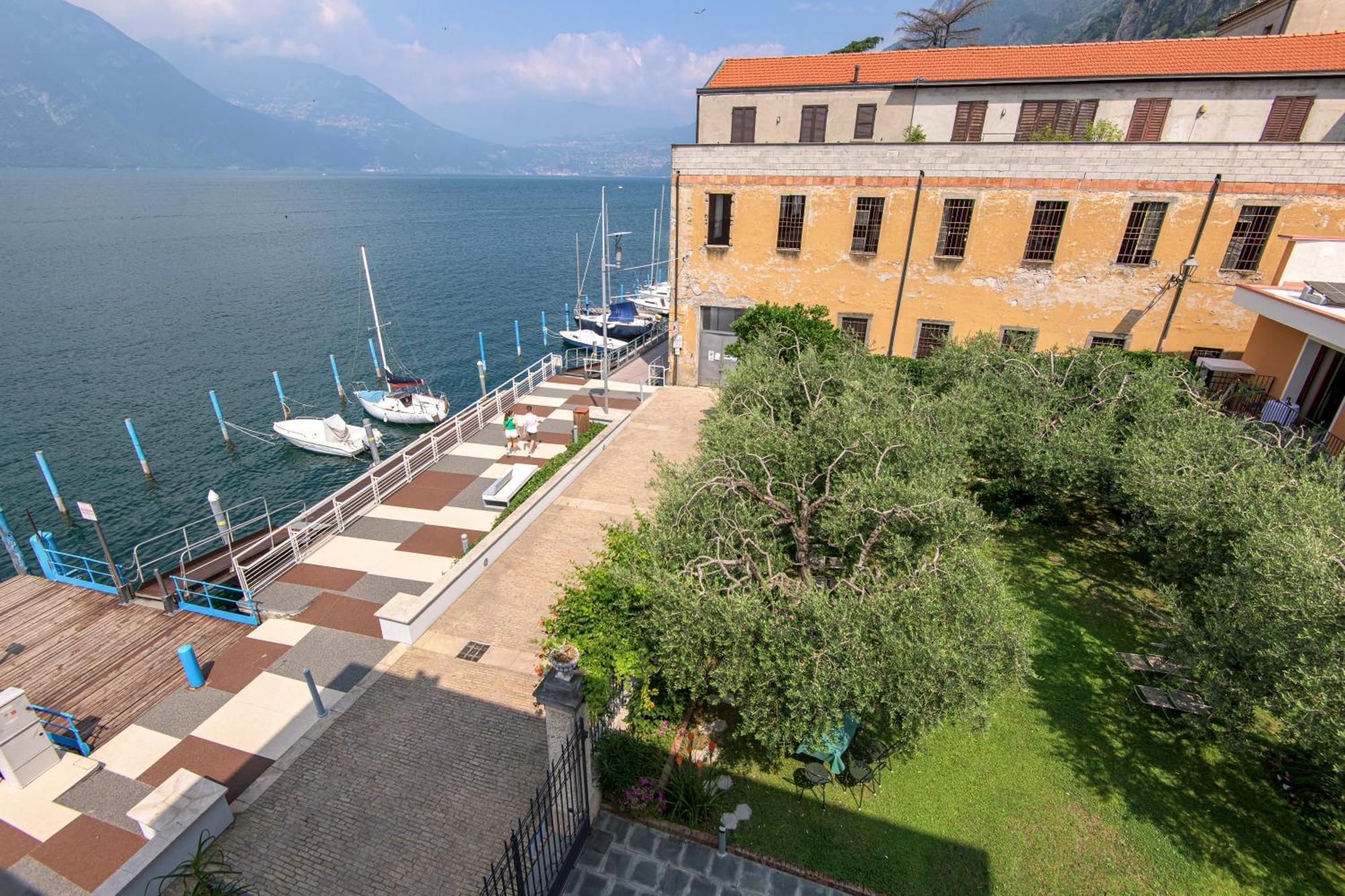 Residenza Di Prestigio In Riva Al Lago Marone Loft Екстер'єр фото
